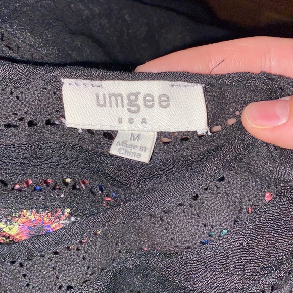 Umgee Floral Embroidered Short Sleeve Top - Picture 6 of 7